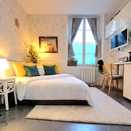 Clara Lovely In The Heart Of Marais Appartamento